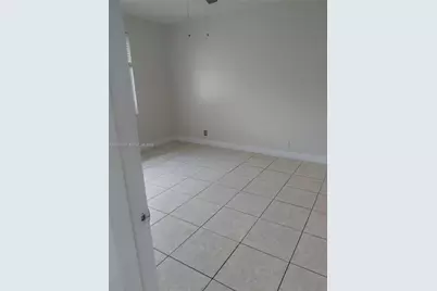 5495 NW 10th Ct #304, Plantation, FL 33313 - Photo 7