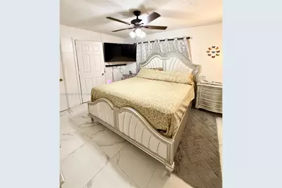 [Address not provided], Fort Lauderdale, FL 33311 - Photo 5