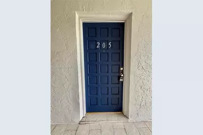 61 W 23rd St #205, Hialeah, FL 33010 - Photo 3