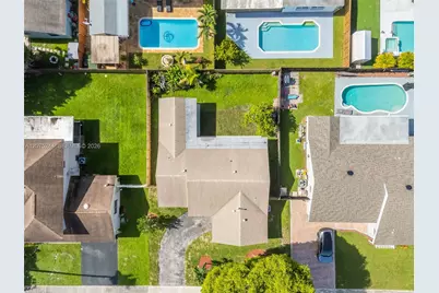 11740 NW 39th Pl, Sunrise, FL 33323 - Photo 25