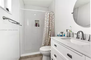 11740 NW 39th Pl, Sunrise, FL 33323 - Photo 13