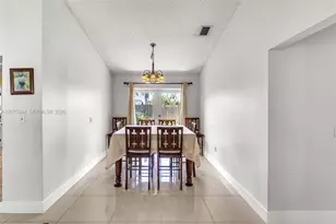 11740 NW 39th Pl, Sunrise, FL 33323 - Photo 9