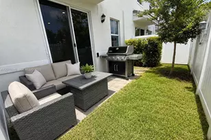 181 SW 170th Ave, Pembroke Pines, FL 33027 - Photo 11