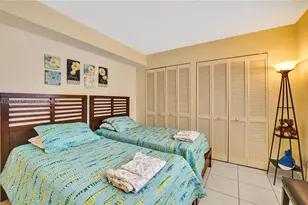 201 178th Dr, Sunny Isles Beach, FL 33160 - Photo 39