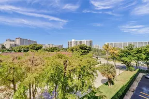 201 178th Dr, Sunny Isles Beach, FL 33160 - Photo 13