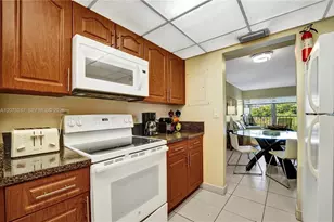 201 178th Dr, Sunny Isles Beach, FL 33160 - Photo 17