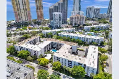 201 178th Dr #403, Sunny Isles Beach, FL 33160 - Photo 53