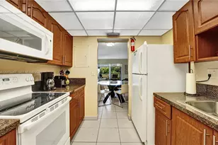 201 178th Dr, Sunny Isles Beach, FL 33160 - Photo 23