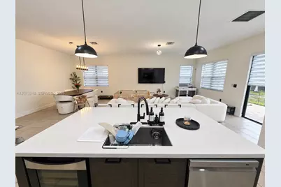 13651 SW 158th Pl, Miami, FL 33196 - Photo 9