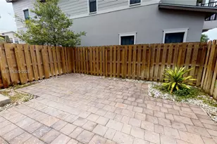 10428 NW 61st St, Doral, FL 33178 - Photo 59