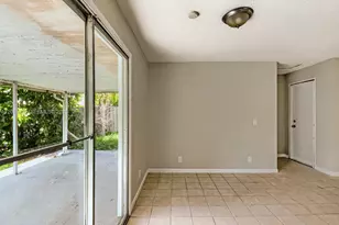8220 SW 6th St, North Lauderdale, FL 33068 - Photo 11