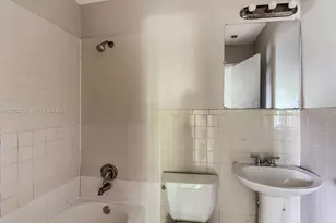 8220 SW 6th St, North Lauderdale, FL 33068 - Photo 23
