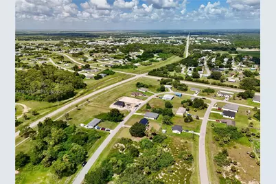 2038 S Montana Cir, Labelle, FL 33935 - Photo 39