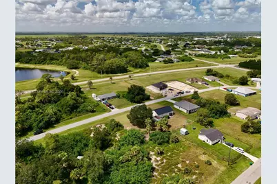 2038 S Montana Cir, Labelle, FL 33935 - Photo 53
