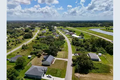 2038 S Montana Cir, Labelle, FL 33935 - Photo 27