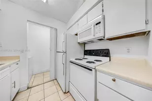 1237 SW 46th Ave, Pompano Beach, FL 33069 - Photo 7