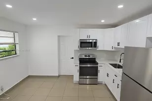 1046 Foster Rd, Hallandale Beach, FL 33009 - Photo 1