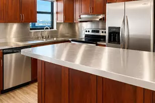 555 NE 30th St, Miami, FL 33137 - Photo 5