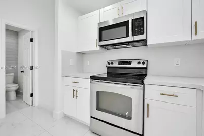 105 NW 14th Way #0, Dania Beach, FL 33004 - Photo 7