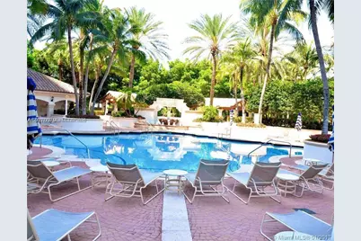 1000 W Island Blvd #1812, Aventura, FL 33160 - Photo 29