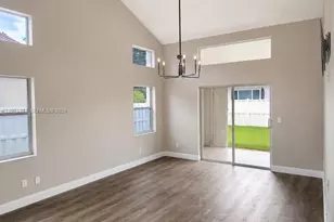 18341 NW 10th St, Pembroke Pines, FL 33029 - Photo 17