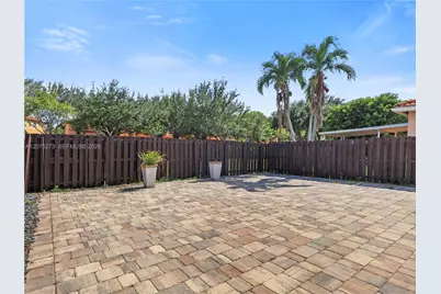 15392 SW 25th Ter, Miami, FL 33185 - Photo 35