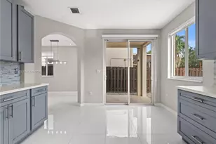 15392 SW 25th Terrace, Miami, FL 33185 - Photo 9