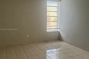 506 NW 87th Ave, Miami, FL 33172 - Photo 9