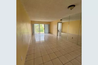 506 NW 87th Ave #309, Miami, FL 33172 - Photo 5