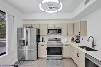 7525 NW 61st Ter #3101, Parkland, FL 33067 - Photo 3