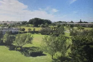 950 Hillcrest Dr, Hollywood, FL 33021 - Photo 9