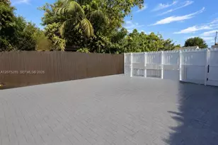 6791 SW 25th St, Miami, FL 33155 - Photo 11