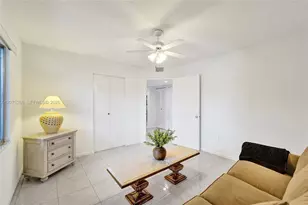 800 SW 137th Ave, Pembroke Pines, FL 33027 - Photo 29