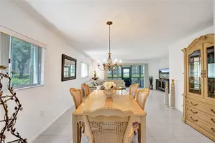 800 SW 137th Ave, Pembroke Pines, FL 33027 - Photo 7