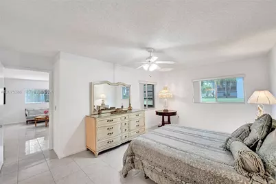 800 SW 137th Ave #101G, Pembroke Pines, FL 33027 - Photo 15