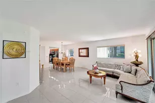 800 SW 137th Ave, Pembroke Pines, FL 33027 - Photo 13