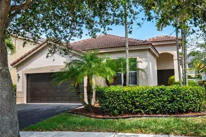 1804 Aspen Ln #0, Weston, FL 33327 - Photo 1