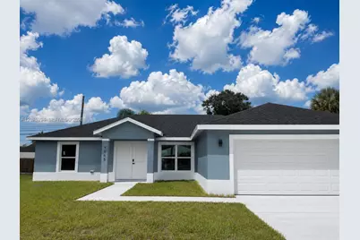9165 100th Ct, Vero Beach, FL 32967 - Photo 1