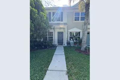 8207 San Carlos Cir #8207, Tamarac, FL 33321 - Photo 13