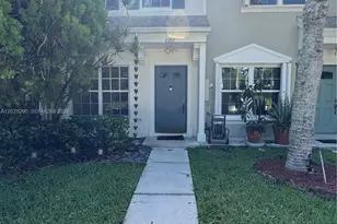 8207 San Carlos Cir, Tamarac, FL 33321 - Photo 13