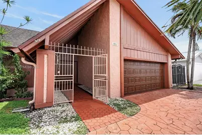 10311 SW 132nd Ave, Miami, FL 33186 - Photo 1