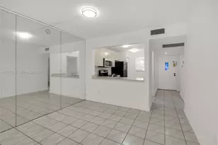 426 NE 210th Cir Terrace, Miami, FL 33179 - Photo 7