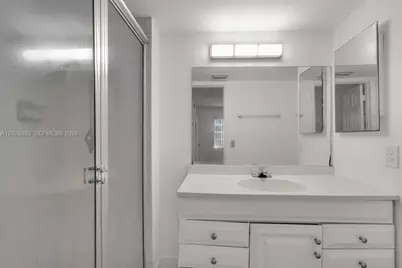 426 NE 210th Cir Ter #103-2, Miami, FL 33179 - Photo 15