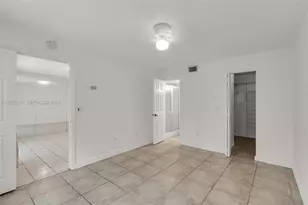 426 NE 210th Cir Terrace, Miami, FL 33179 - Photo 13