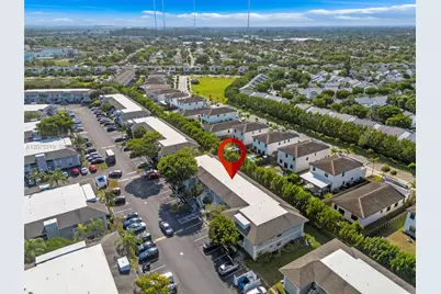 426 NE 210th Cir Ter #103-2, Miami, FL 33179 - Photo 29