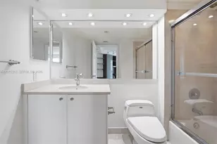 16500 Collins Ave, Sunny Isles Beach, FL 33160 - Photo 47