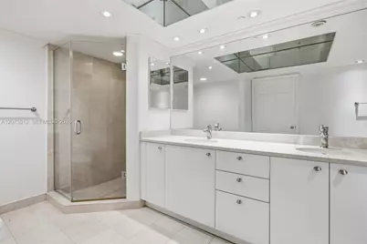 16500 Collins Ave #1856, Sunny Isles Beach, FL 33160 - Photo 41