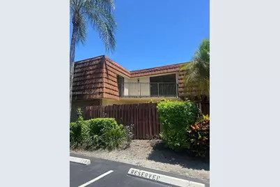 1316 SW 118th Ter #1316, Davie, FL 33325 - Photo 3