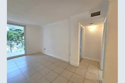 6940 Miami Gardens Dr #1-319, Hialeah, FL 33015 - Photo 17