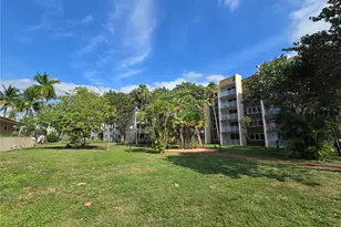 6940 Miami Gardens Dr, Hialeah, FL 33015 - Photo 27